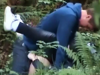 Teen Couple Caught Fucking In Public Park